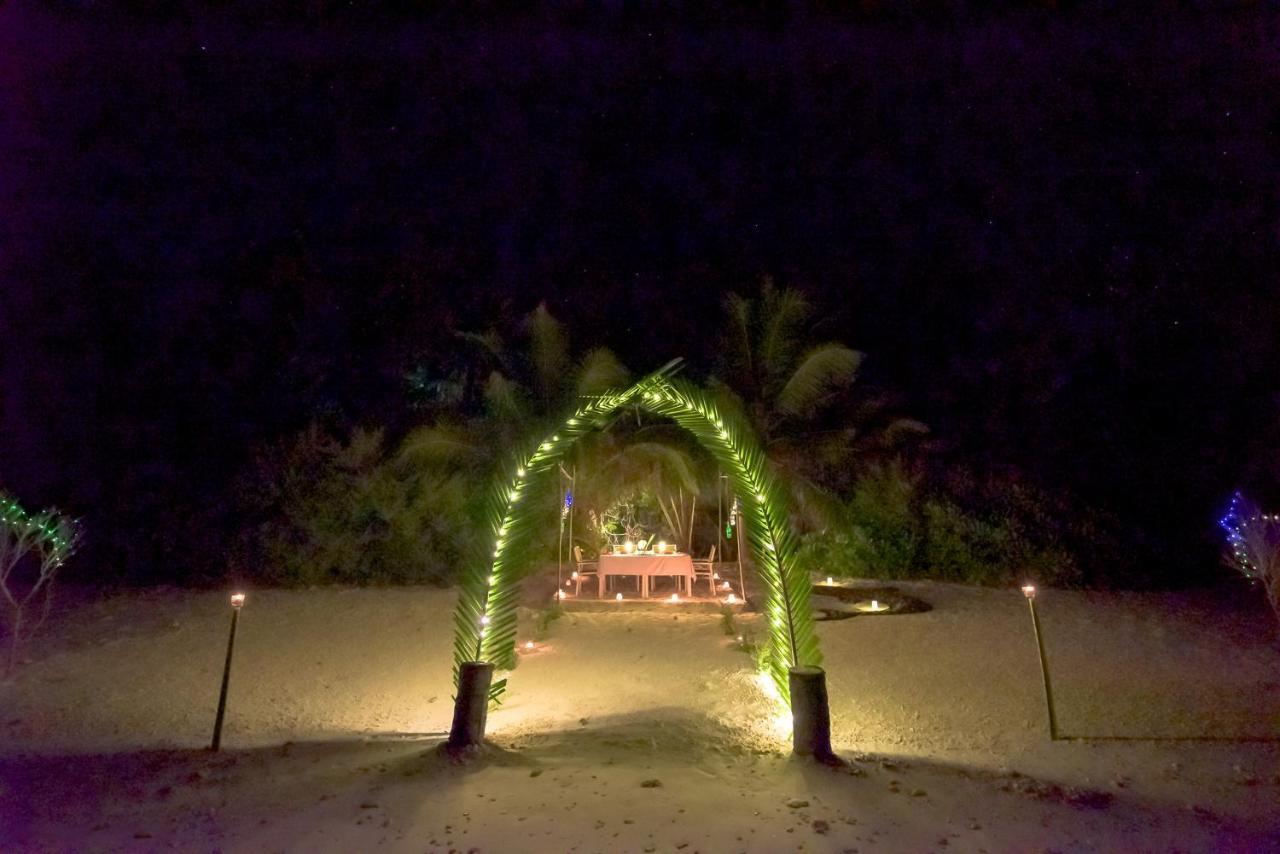 Dhiguveli Maldives Hotel Dhigurah  Eksteriør billede