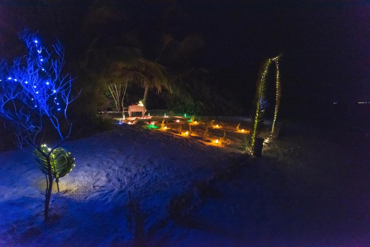 Dhiguveli Maldives Hotel Dhigurah  Eksteriør billede